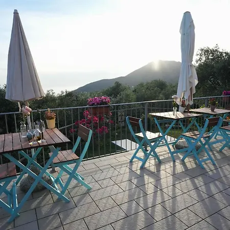 Pensión Creuza De Legna